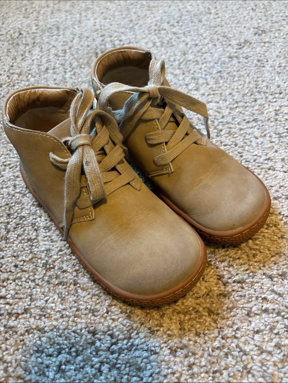 Livie & Luca Might Chukka Boots Tan Size 12 | casual | minimalist | classic |
